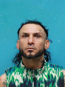 Mugshot of SERRANORIVERA, ERNESTO  
